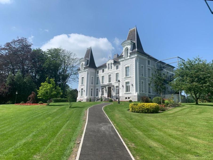 Hôtel Château de la Marlière Fourmies Exterior foto